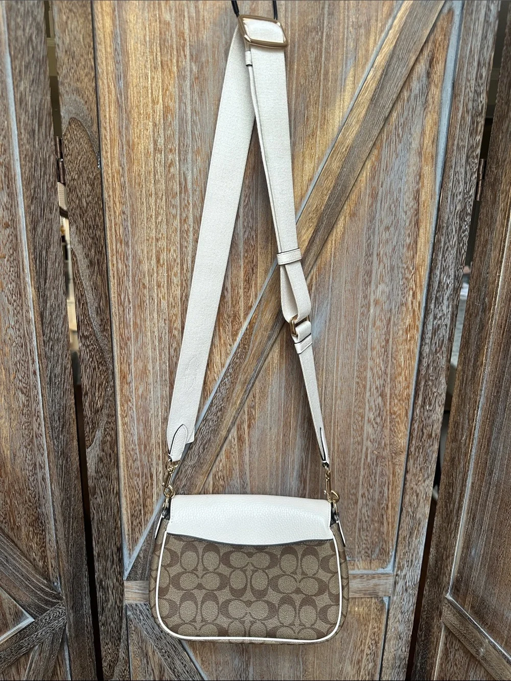 Coach C6781 Lucy Crossbody Signature Canvas in Khaki/Chalk